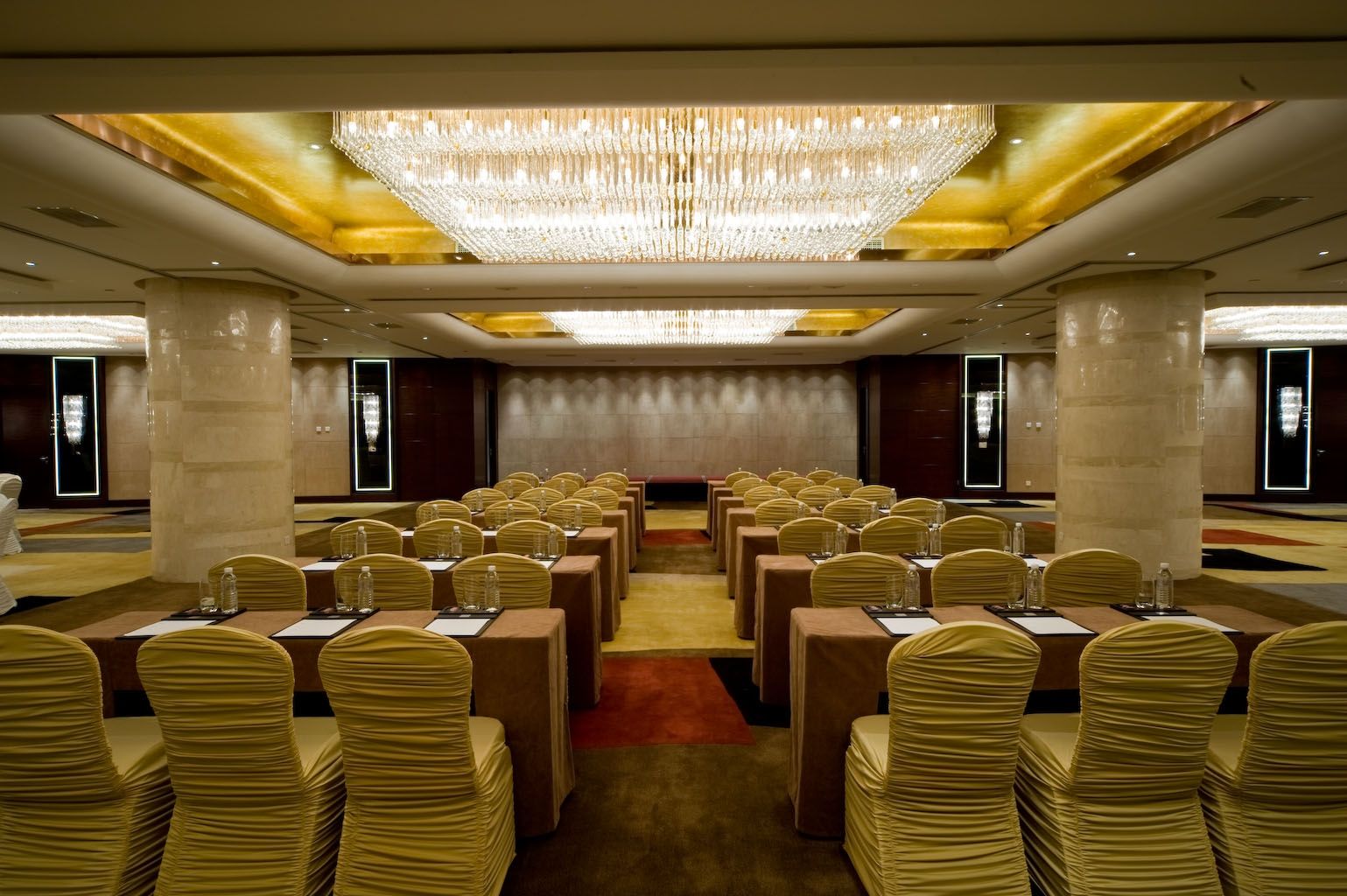 Doubletree By Hilton Shanghai Jing'An מראה חיצוני תמונה
