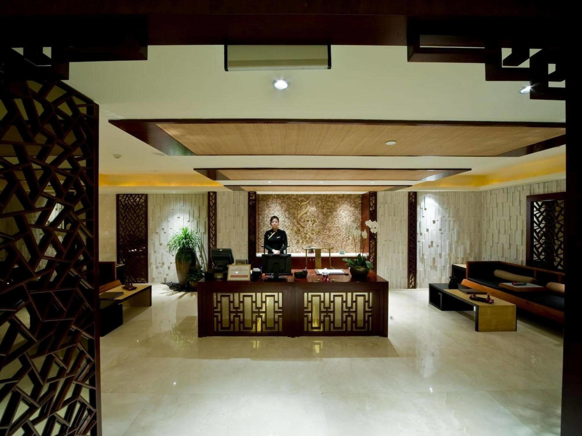 Doubletree By Hilton Shanghai Jing'An מראה חיצוני תמונה